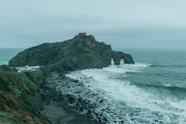 Exploring the Gems of the Pacific Northwest: San Juan Island Bike Tours